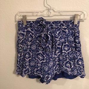 Blue print shorts